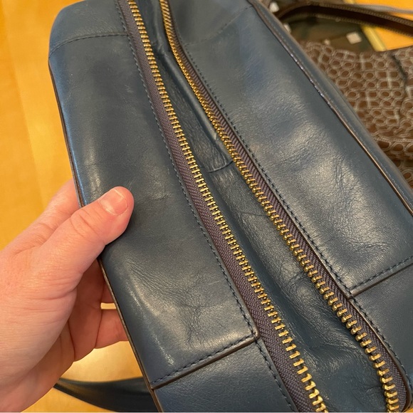 Tory Burch Navy Hobo Bag - Picture 15 of 16